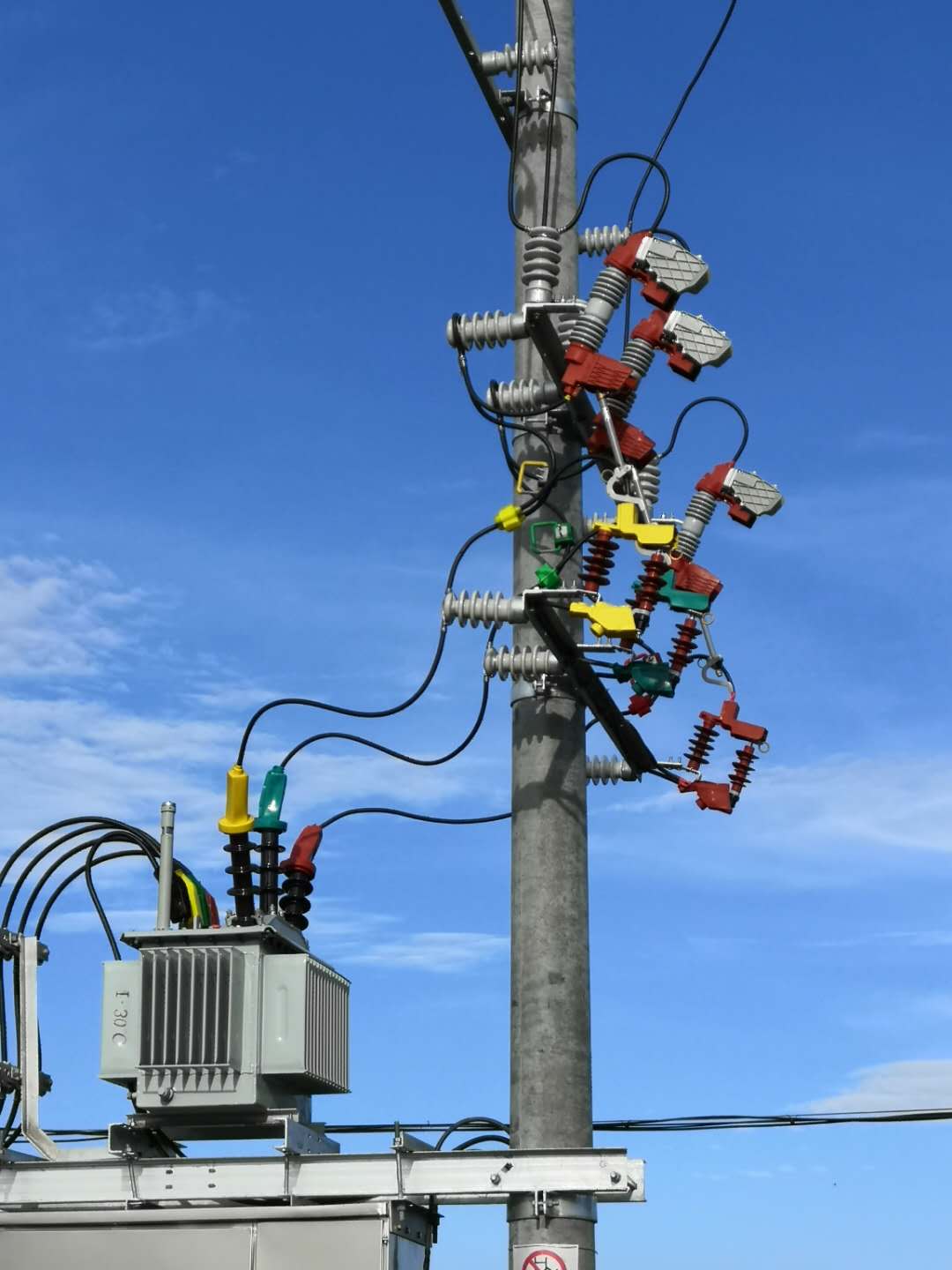 杆塔架设，线路敷设业务介绍